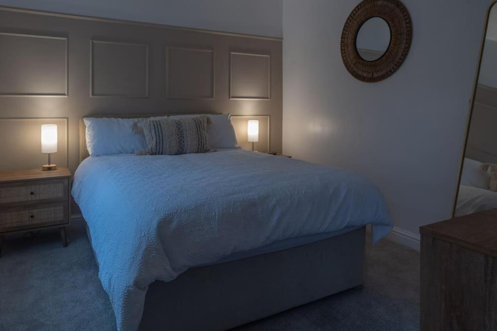 Ground Floor Full Apartment, Beverley, Beverley