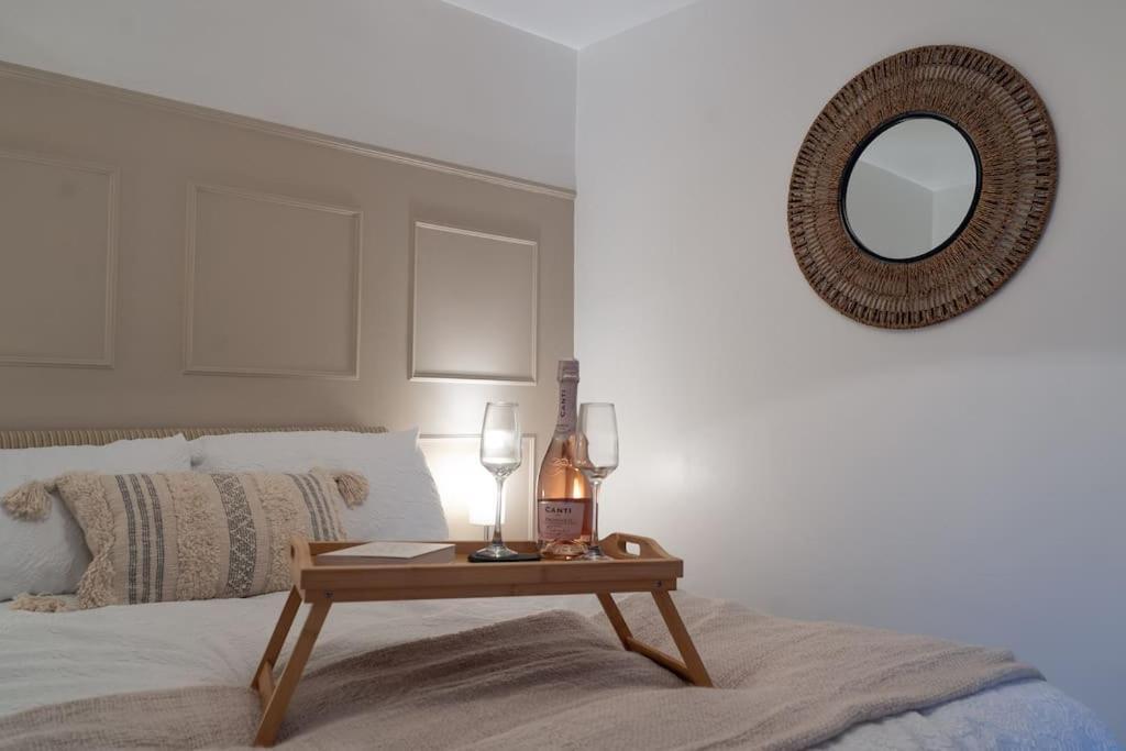 Ground Floor Full Apartment, Beverley, Apartment