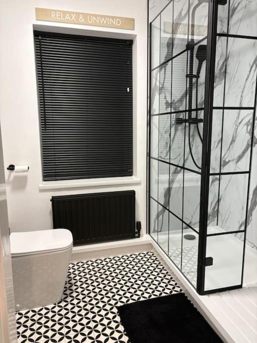 Апартаменты Ground Floor Full Apartment, Beverley, *