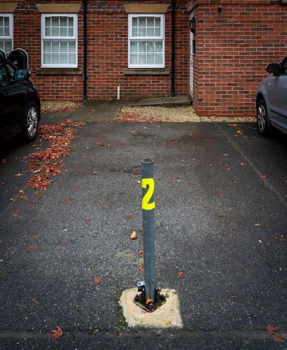 Апартаменты Ground Floor Full Apartment, Beverley,