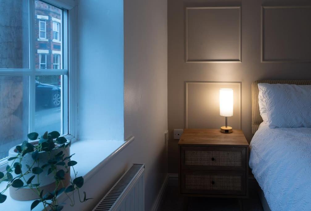 Апартаменты Ground Floor Full Apartment, Beverley, *